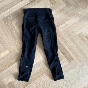 ALO black cropped moto leggings